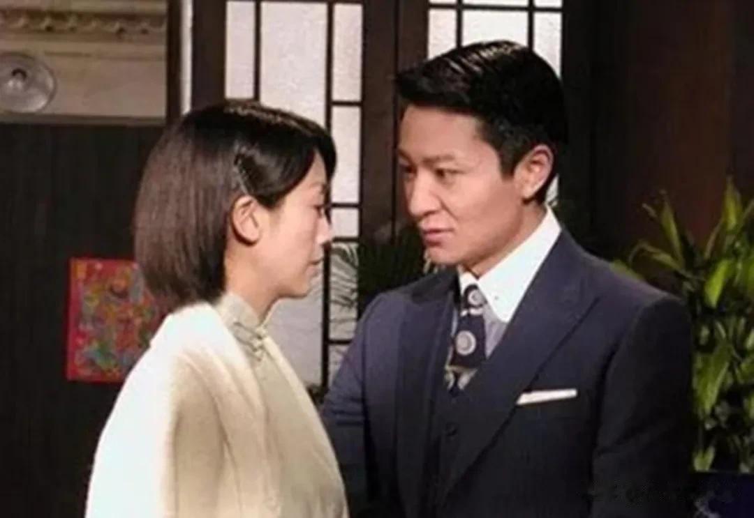 脸僵认不出！反派专业户新剧变脸！曾否认医美，病因和李连杰一样