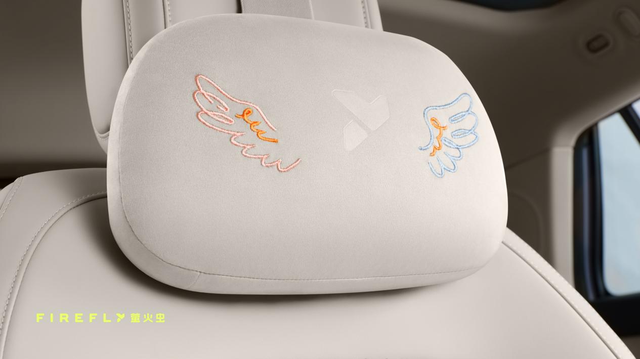 马年营销强手过招：萤火虫特别版已售罄，乐道L60跟进上新