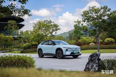 EZ-60质电之夜:海外33万国内11.99万起,全球好车凭啥?