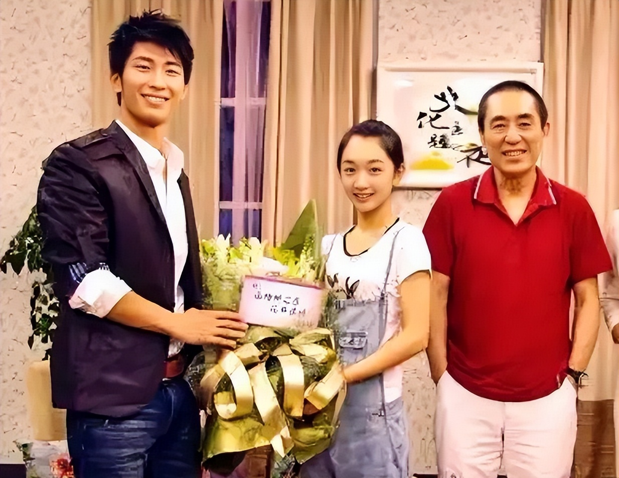 官媒发文，高调官宣37岁窦骁喜讯，网友：恭喜，终于等到这一天