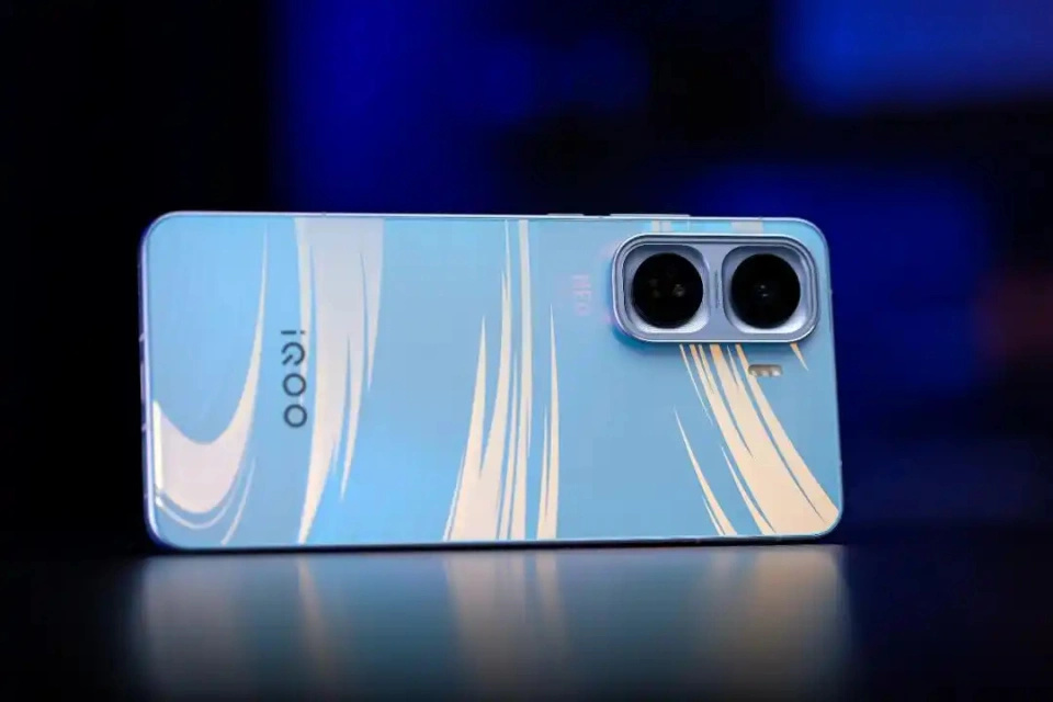 vivo誕生“新卷王”，16GB+512GB突降至2869元，賣得好也繼續降