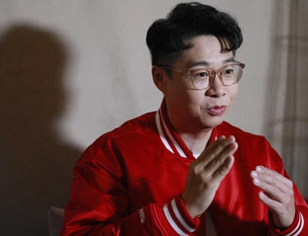 “失踪人口”现身！前TVB男星因太抢镜惨遭雪藏，离巢前暴瘦50磅