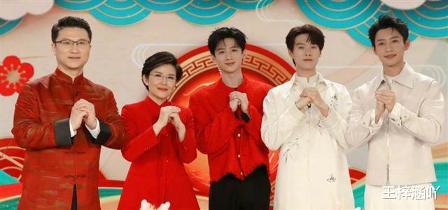 轻舟已过万重山！被“推销”多年的白敬亭，彻底打脸了魏大勋