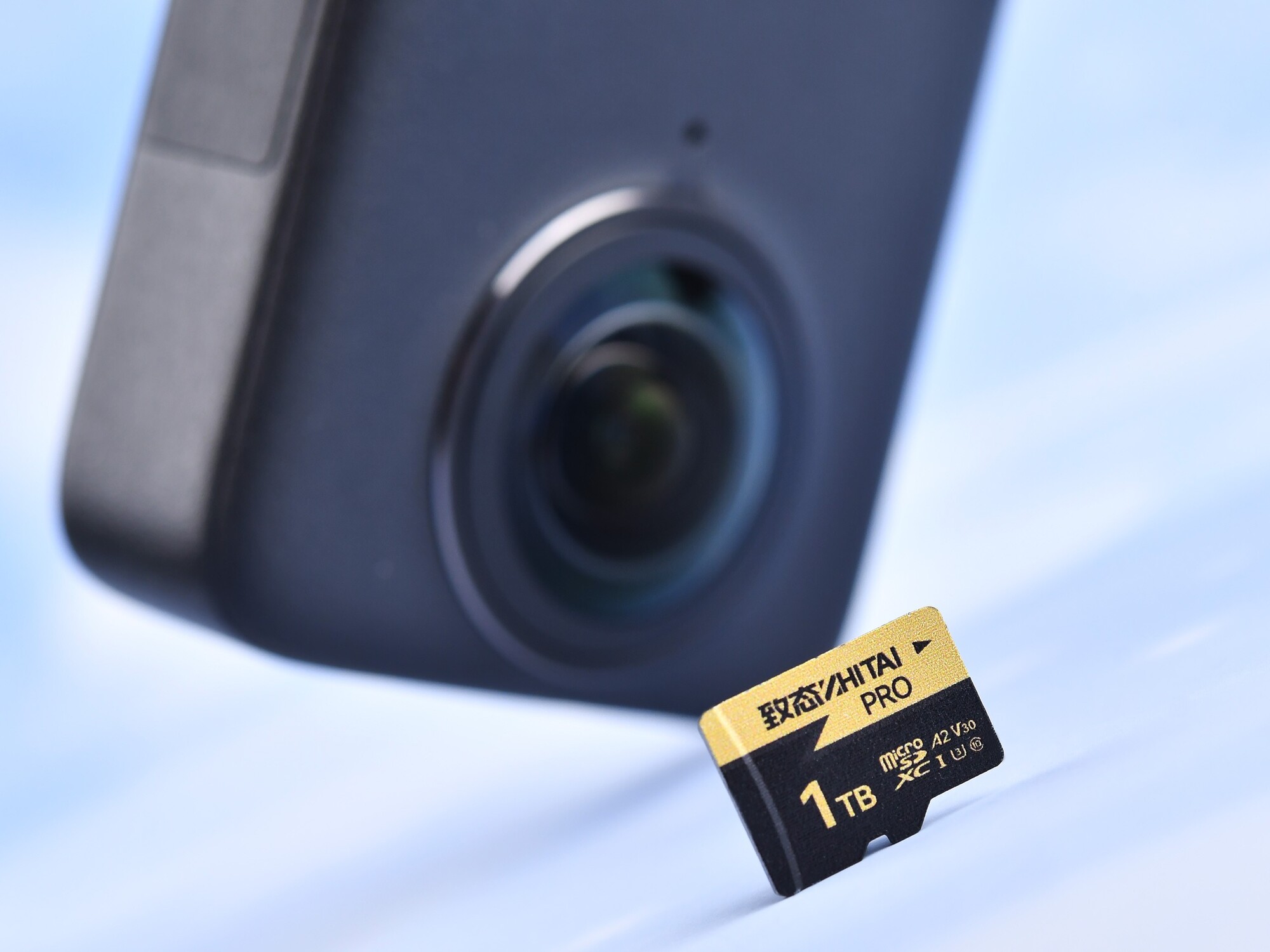 致態PRO專業高速存儲卡體驗：DJI Osmo 360完美搭檔，8K全景拍攝