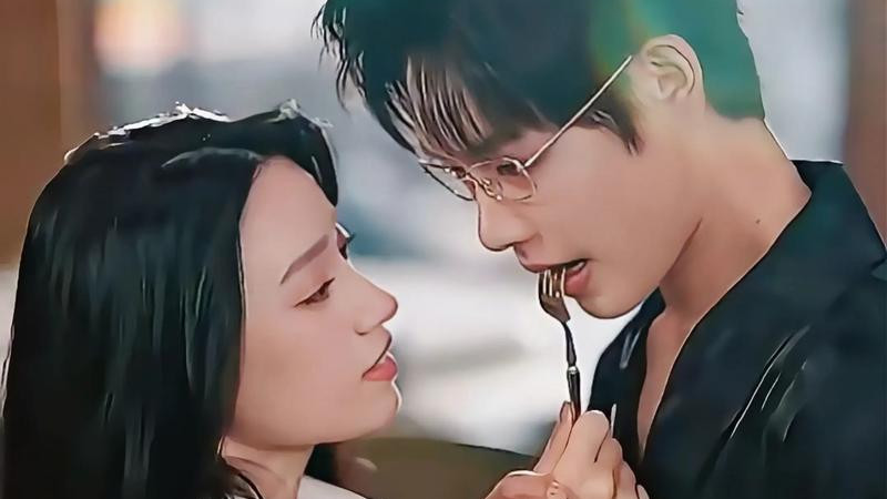 百亿播放量背后的女人：白妍如何用演技征服短剧赛道？