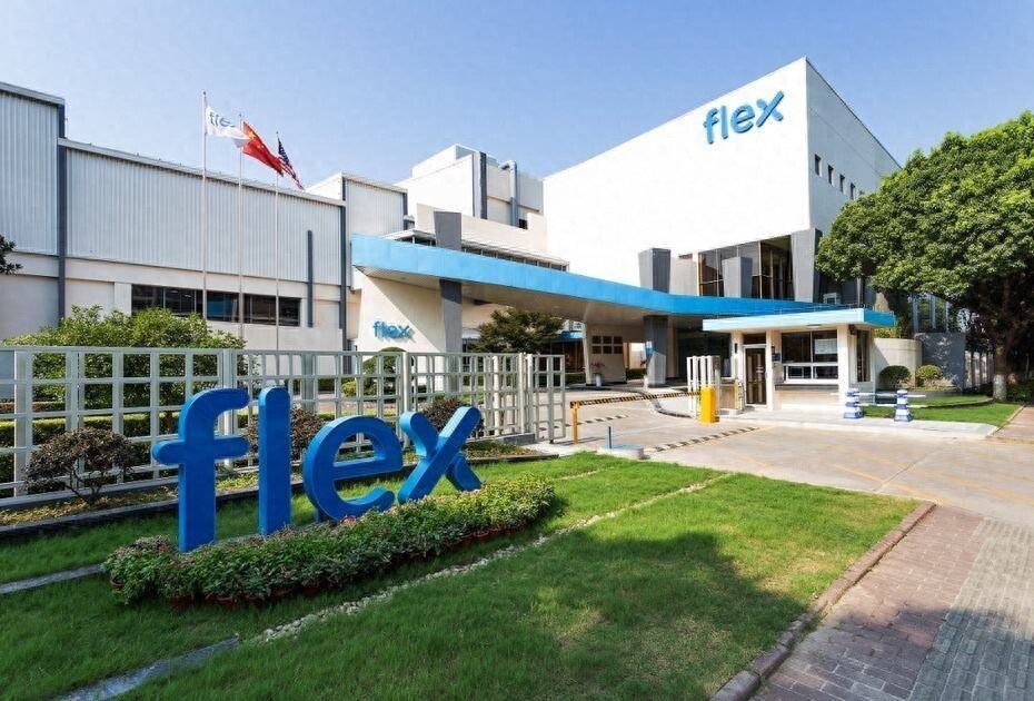 140亿美企扣押华为7亿物资,今被反噬低价贱卖!外媒:自食恶果