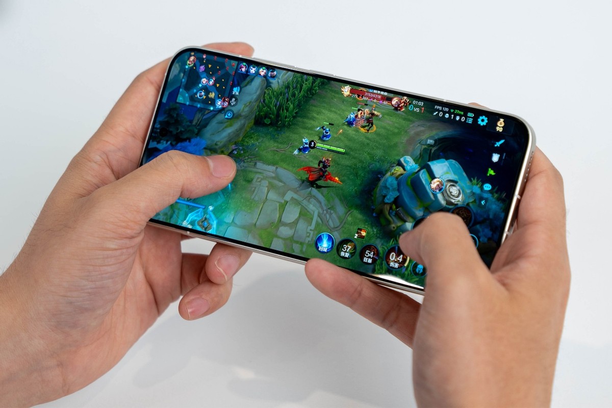 红米K80至尊版全特性汇总!月底开售,定价可能比前代略贵