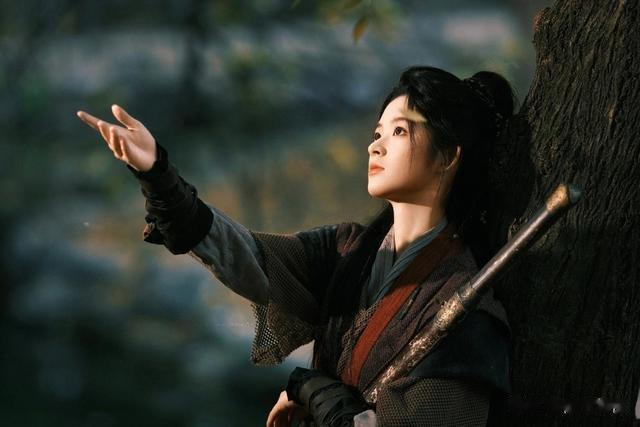 宇文玥2.0登场！李昀锐接棒林更新，这届古偶接班人够格吗？