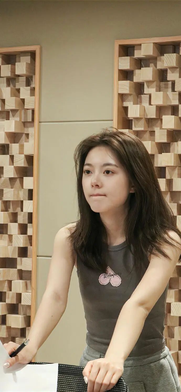 赵今麦的活泼动人