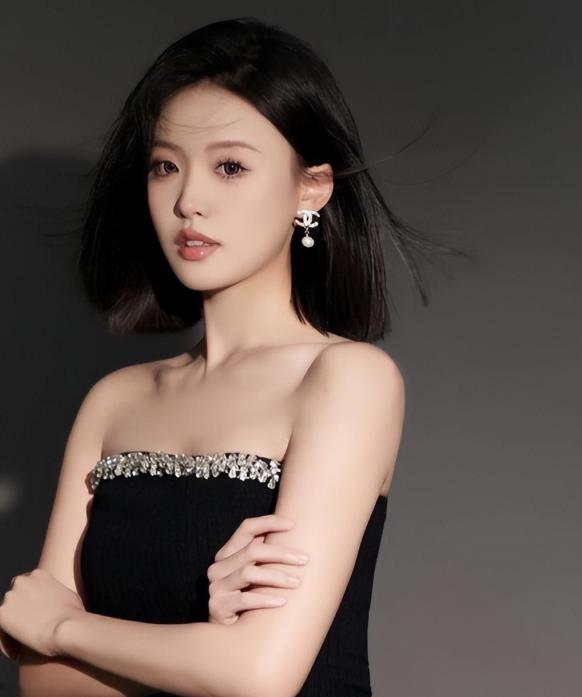 刀郎对徐子尧称呼变了，二字之差释强烈信号，才懂云朵那话含金量