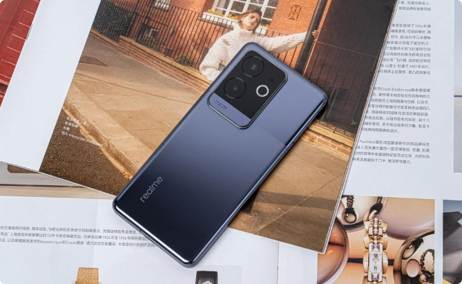 1187元,真我GT6挥起“屠龙刀”!