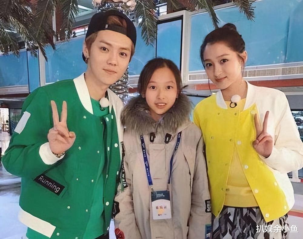 鹿晗关晓彤分手猜测:生日中断庆生引热议,分手博官宣不再更新