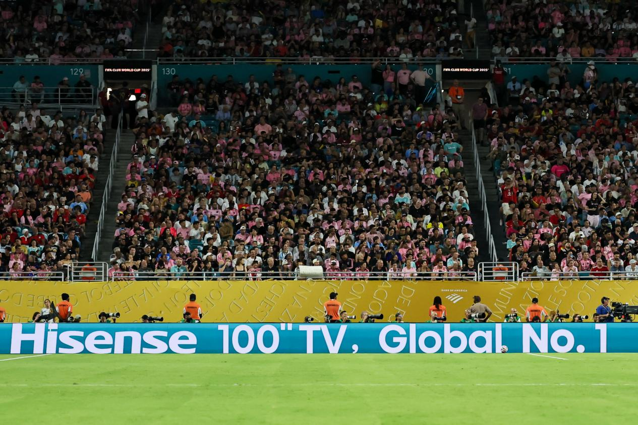 从中国第一到世界第一:海信100吋618双冠背后的技术远征