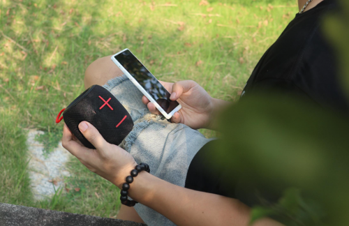 蓝牙音箱哪个品牌质量最好最耐用?2025公认好用的10款音箱推荐!