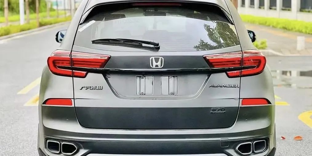 本田掀桌子！2.0T爆261马力，操控给力空间大，惠后16.48万元起