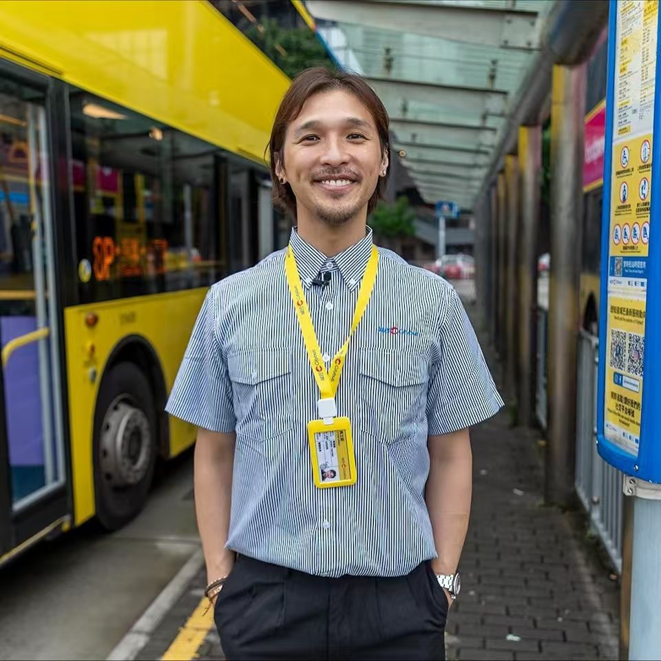 42岁香港男星再考旅游巴车牌!幕前工作少转行发展:一点都不容易