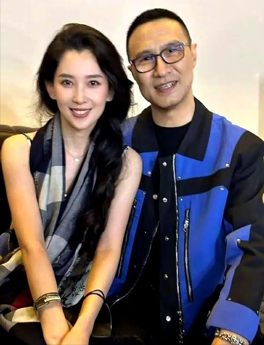 森林北首度承认还有个儿子！晒母子出游视频超温馨，汪峰太有福气