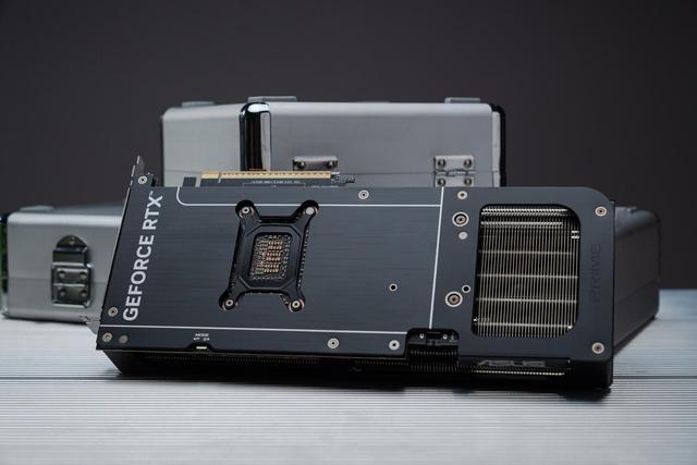 AIPC強實力華碩RTX50系顯卡提供尖端性能！