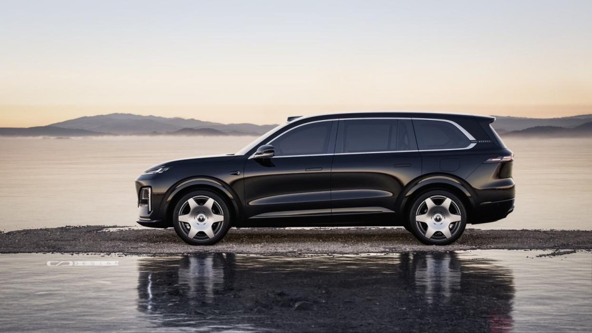 大六座SUV选购终极拷问：为何懂车的人都选深蓝S09而不是银河M9？