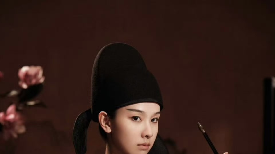 陈都灵：唐朝妆造下的古今穿越，美出新高度！