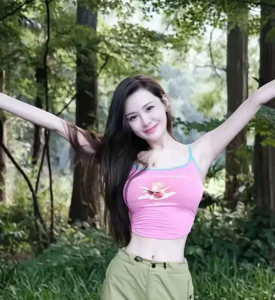 张颖颖直播吐槽引发关注,她替马筱梅操碎了心,嫉妒让女人发狂!