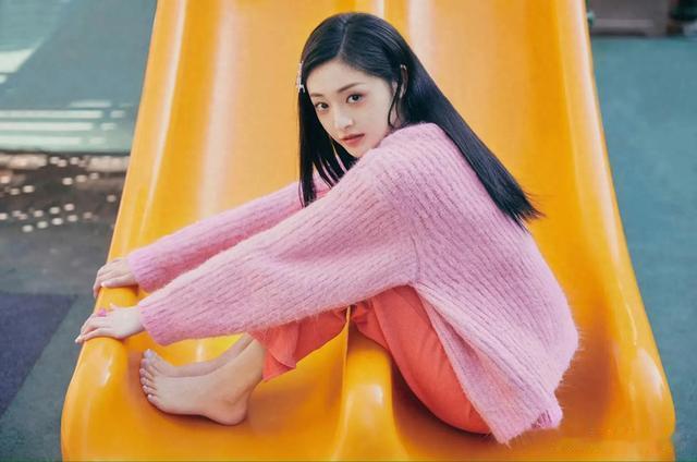 周洁琼恋情传闻再起，公众期待真相