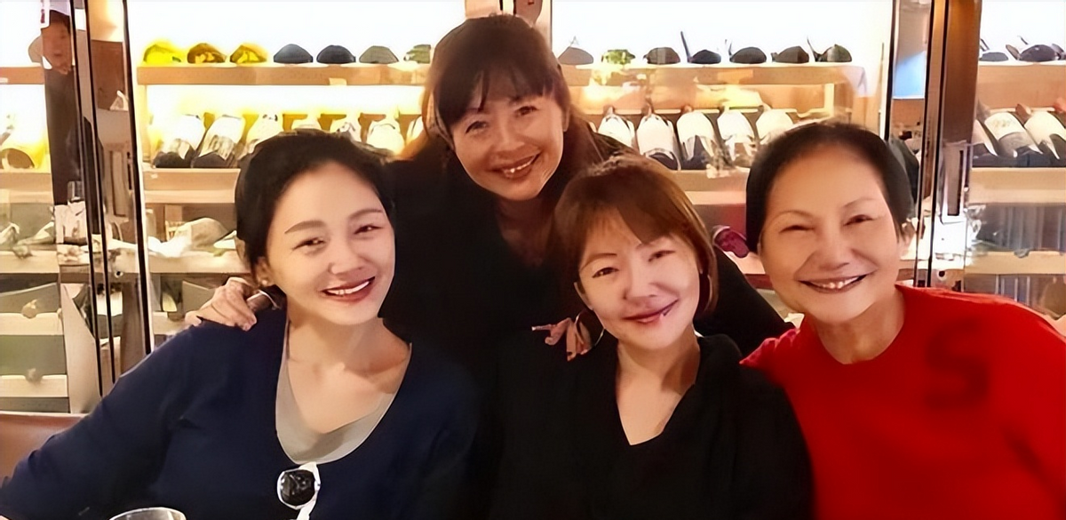 张兰怒斥官媒违规曝光,大S官司未结,法院文件为何已经泄密?