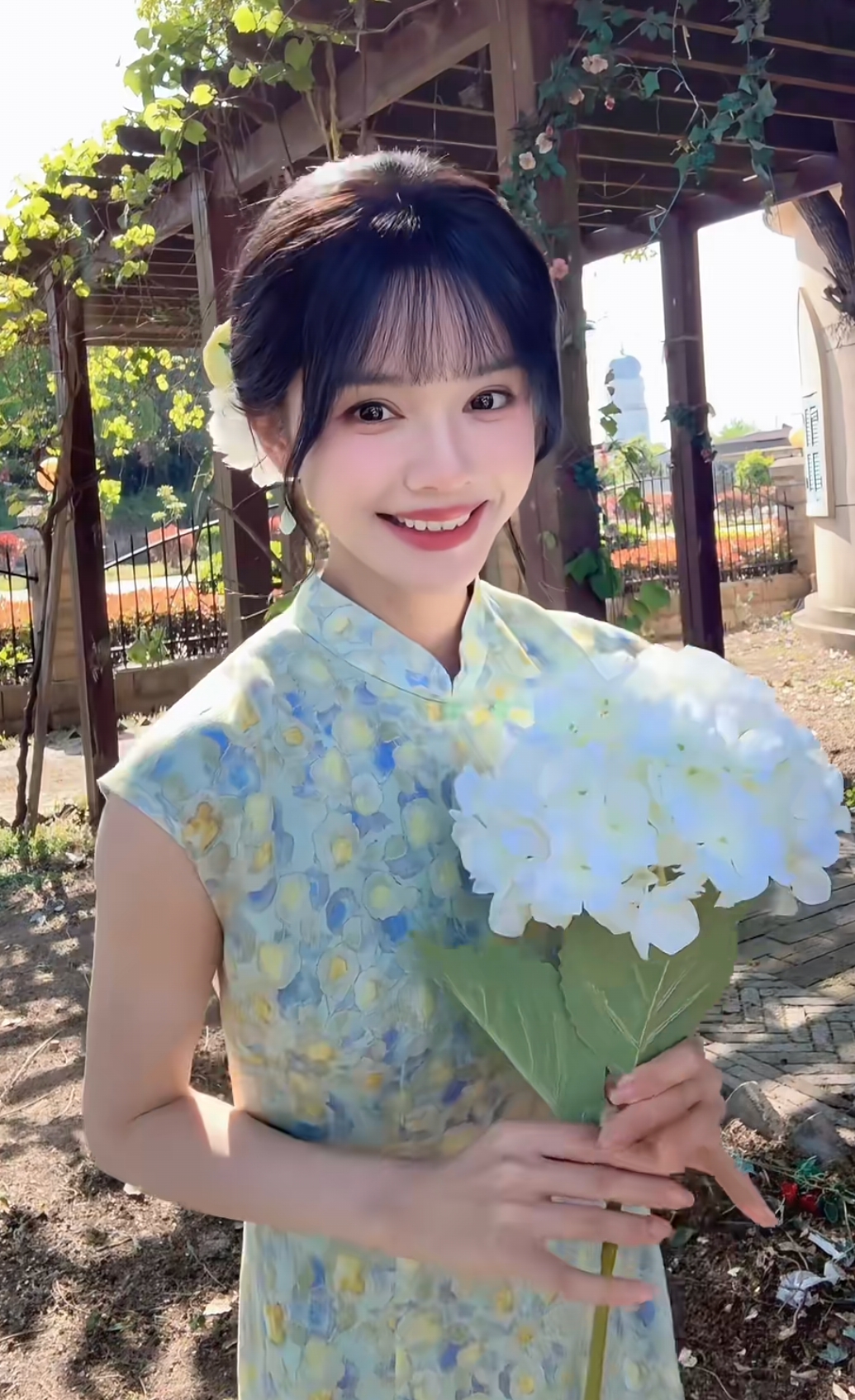 24位短剧旗袍女神 一个比一个漂亮 哪个在你心目中略胜一筹？