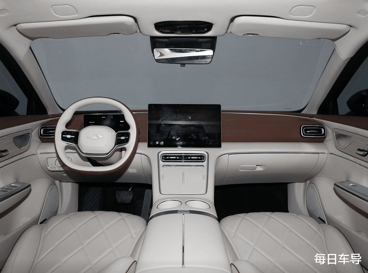 综合续航超2000km，拥有行政级豪华座舱，奇瑞风云A9L值得选吗？