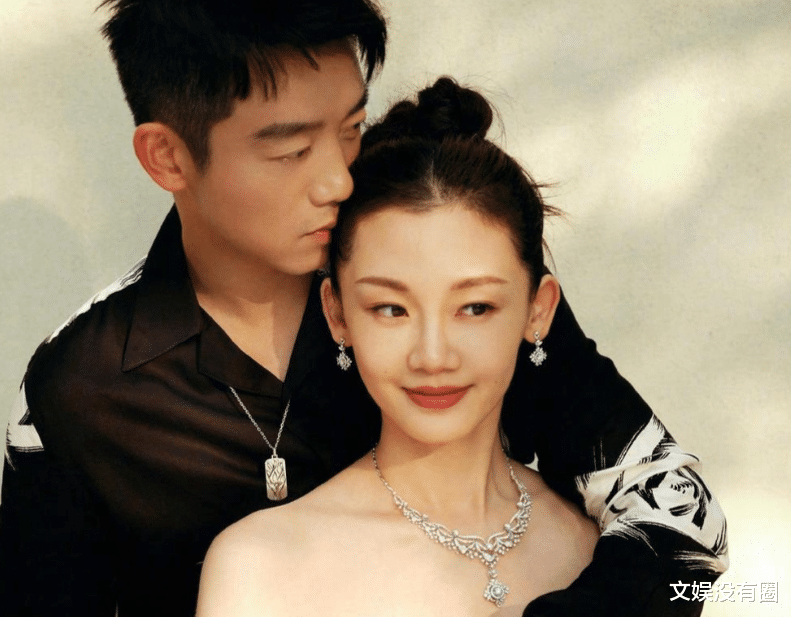 郑恺苗苗三胎女儿首露脸，小公主“神复制”爸爸基因，网友：长这么大了？