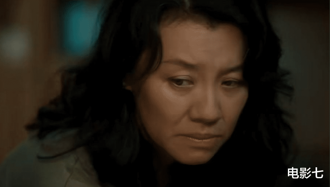 收视直逼第1！年度刑侦悬疑剧，连追4集不过瘾，70岁任达华宝刀未老