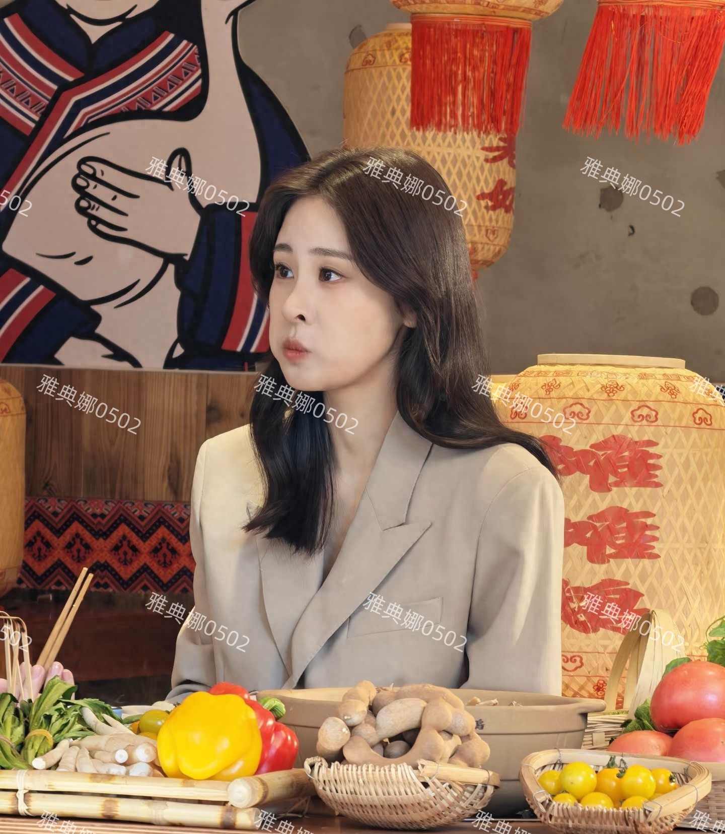 有点理解华晨宇为啥不肯娶张碧晨了，本人个不高鼻子下巴都不自然