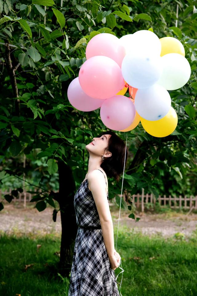 秦岚,好一个甜姐儿,越活越年轻