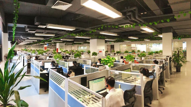 找到人工客服的最好方法，除了發瘋還有什么？