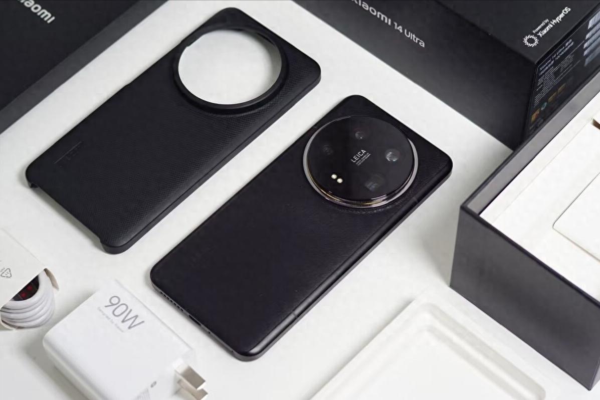 小米旗艦降價“太猛了”！現已大降2642元，2K微曲屏+徠卡四攝