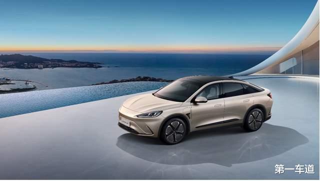 極狐阿爾法新6系上市 不到20萬(wàn)買華為三激光雷達(dá)智駕