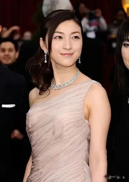 广沫凉子美图秀秀