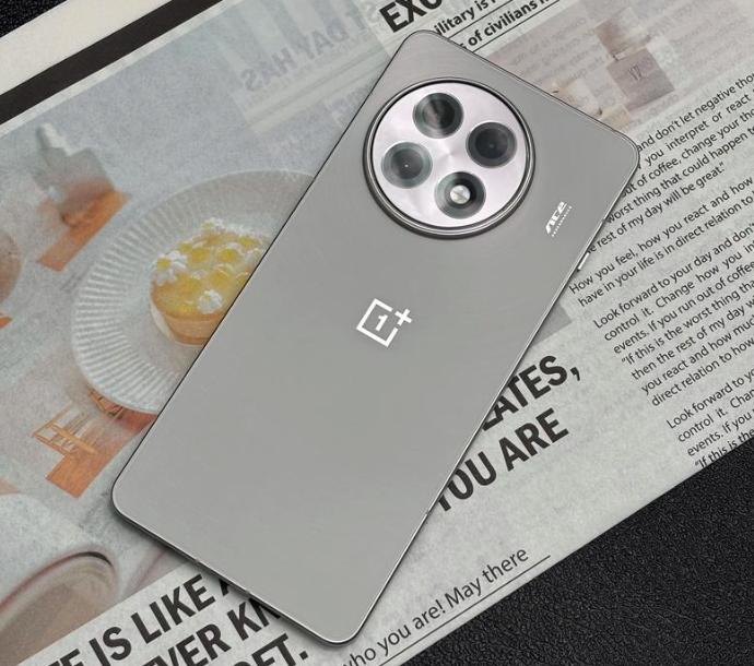 2025“最實用”的6款手機，512G已經大跳水，用五年不過時