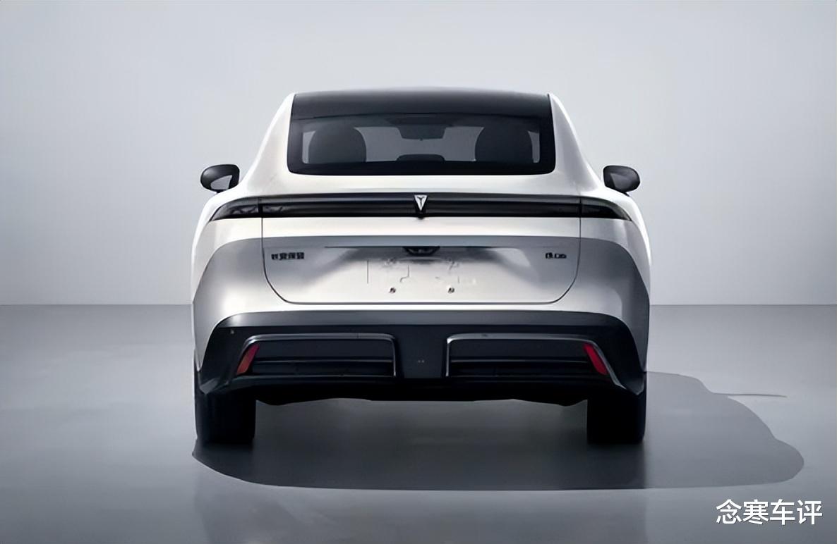 入门即配激光雷达!深蓝L06成本超10万,如何挑战9.98万比亚迪?