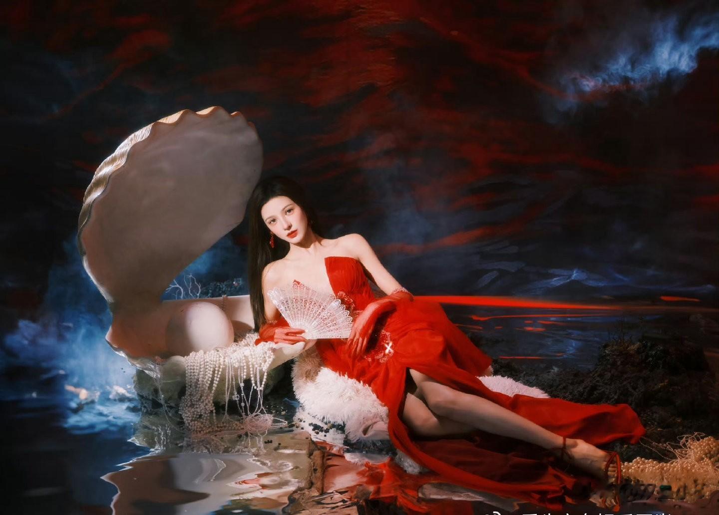 杨紫、胡歌、杨幂、李现、关晓彤、檀健次、李沁、许凯、于适等