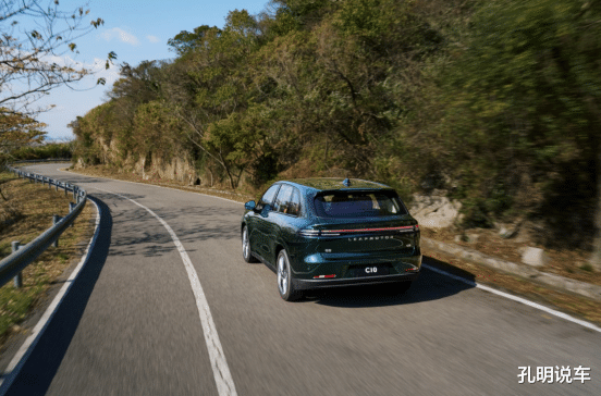 稳定月销过万，让步到9.16万的零跑C10，值得下手吗？