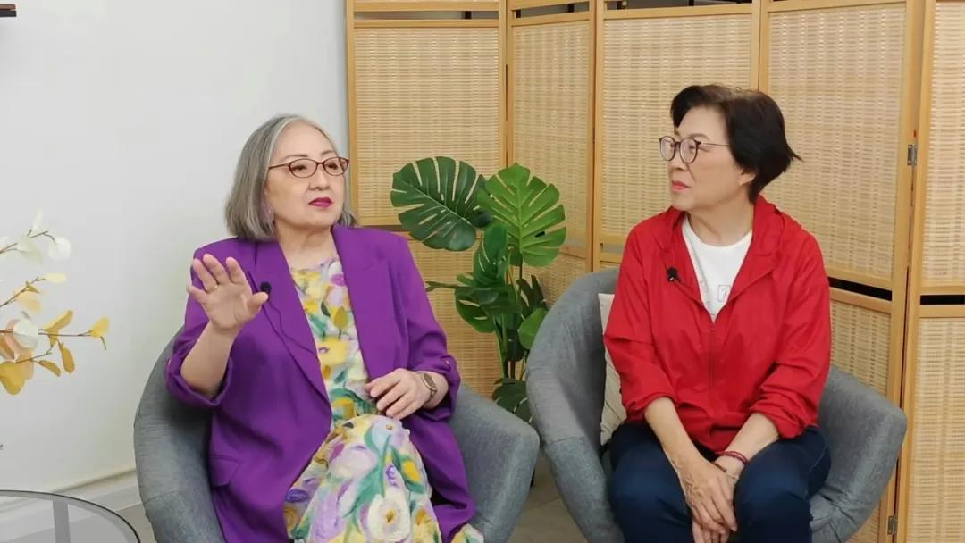 TVB女星曾被批演技过时,曝大台拍戏不能乱改词,享受单身无悔离婚