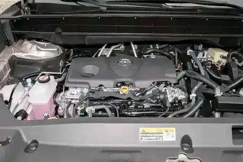 26款汉兰达正式亮相!21寸轮毂+数字座舱,这次连颜值都无可挑剔