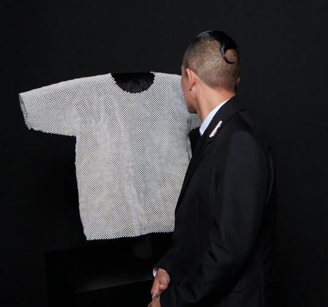 陈冠希一家搬去东京了,家庭聚餐必配清酒,生活已经日式化