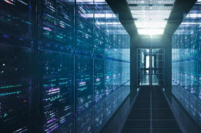 扎克伯格，數千億美元建數據中心