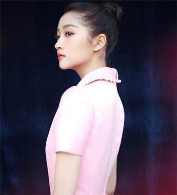 关晓彤的手机屏保藏着一个秘密