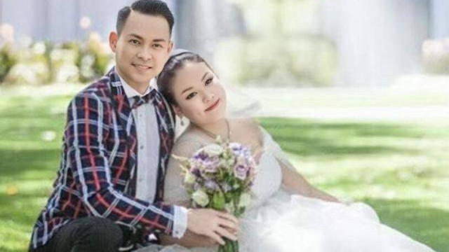 香港知名男星哭着向网友求救，妻子患急性肝硬化没钱换肝