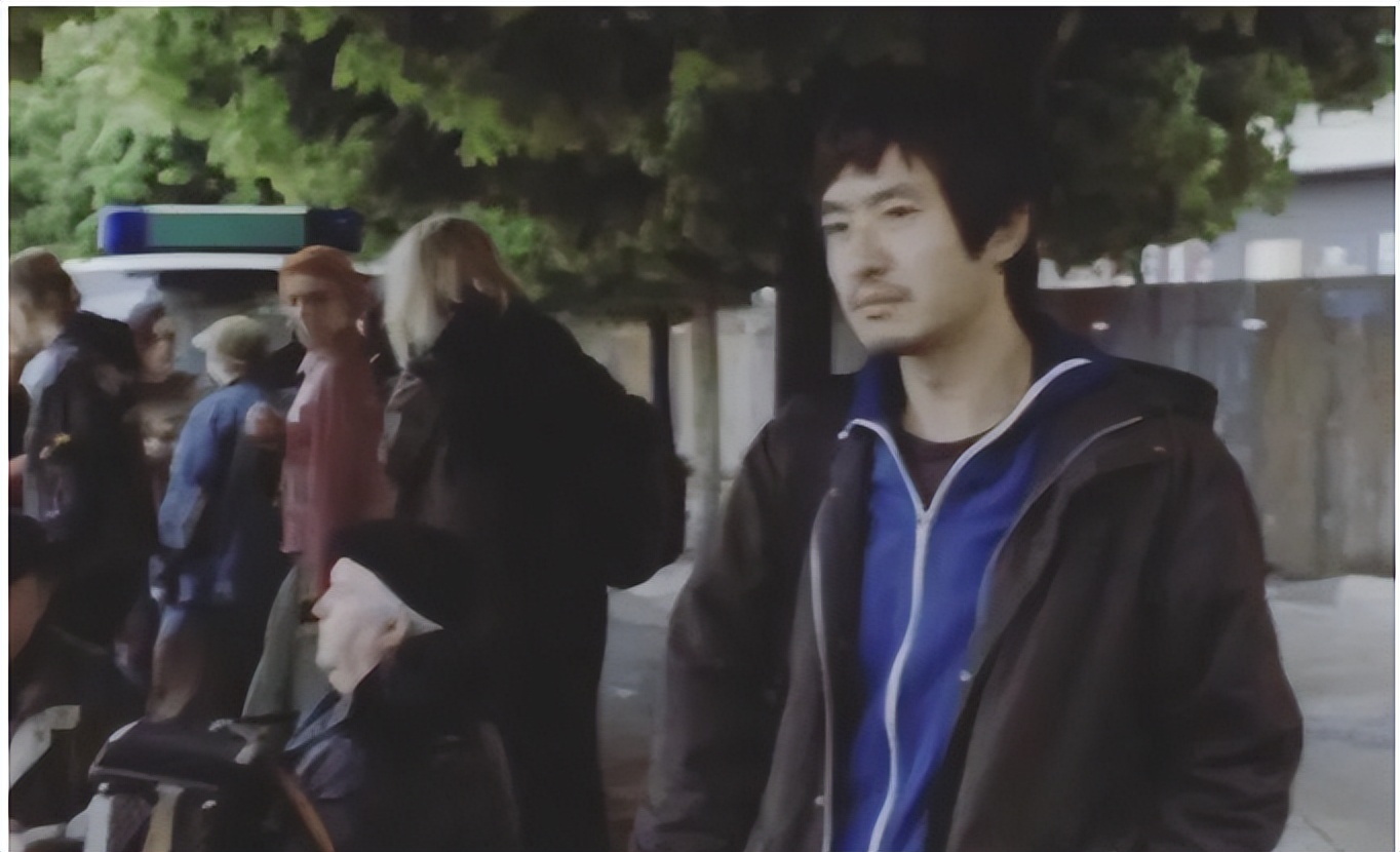 长的普、没名气、没钱，却让顶级美人痴迷18年，他到底有啥魅力？