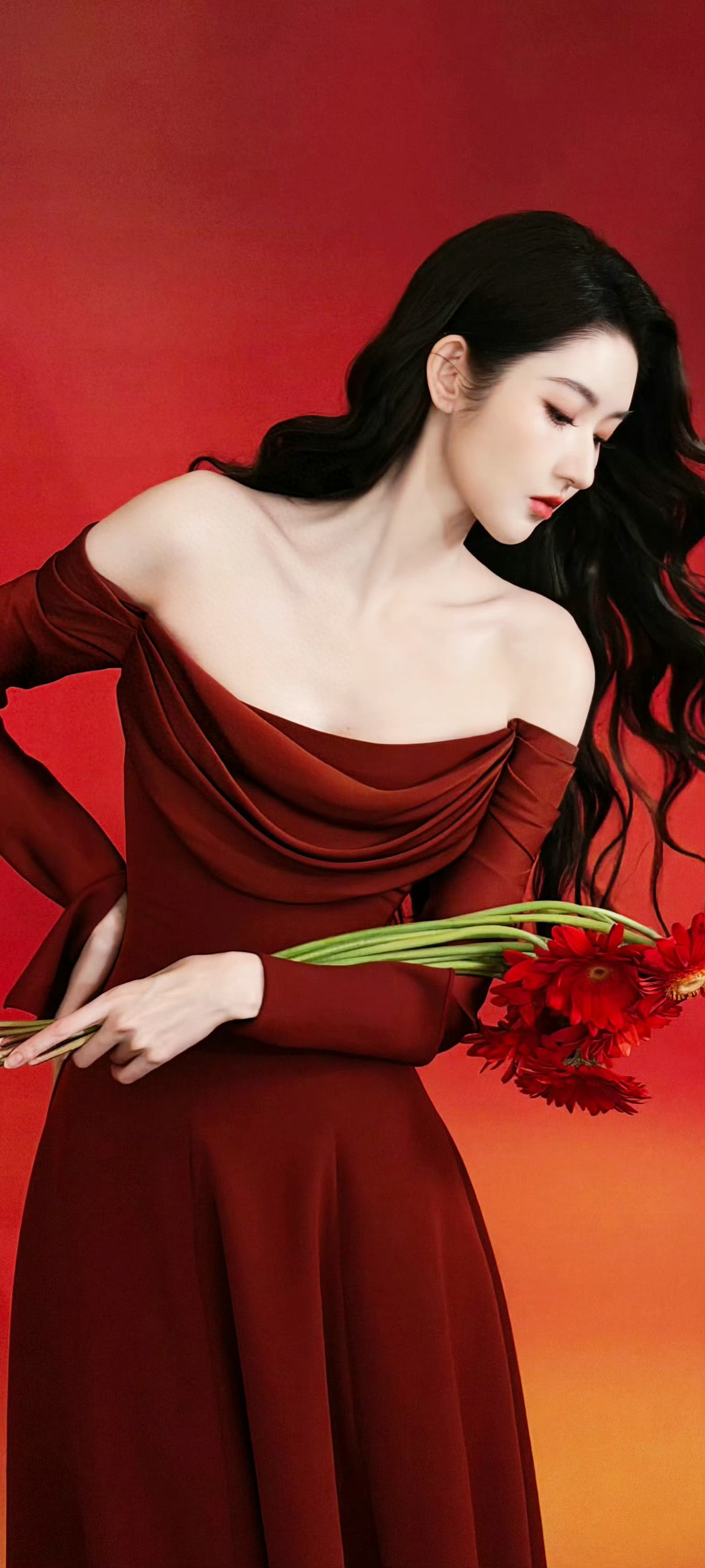 王玉雯 精致锁骨好养眼