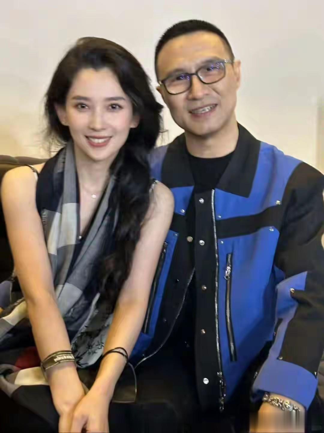 葛荟婕怒了,直播间怒怼汪峰,坦言当年分手真相,到现在还气